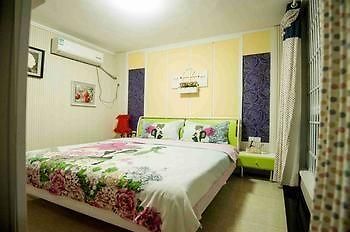 Shuangshuang Home Fenghuang Hongqiao Branch Extérieur photo